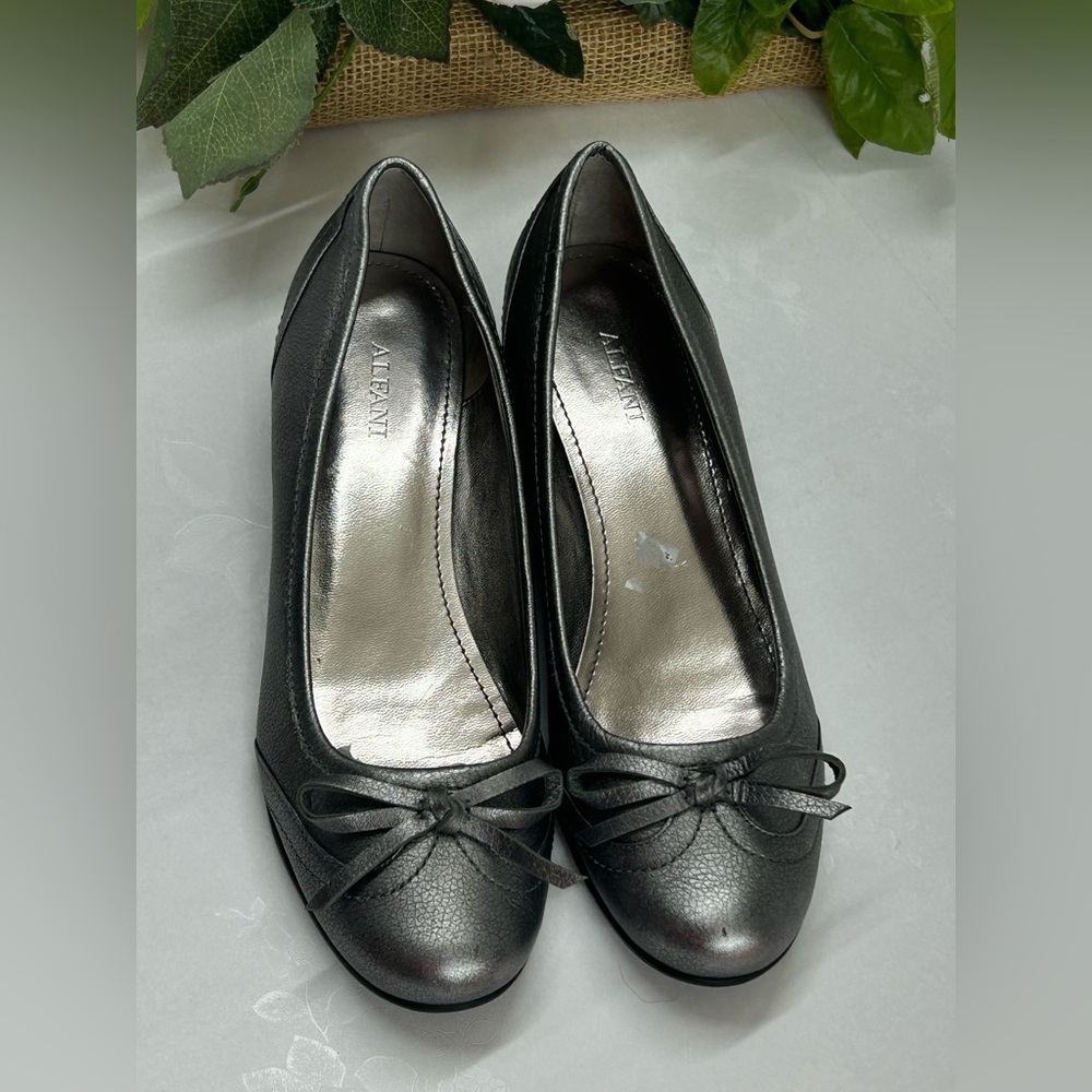 Alfani Black Leather Heels with Bow
